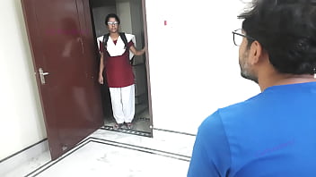 Gadis Bengali India Yang Polos Dihardiki Oleh Pria Tak Dikenal – Cerita Seks Hindi