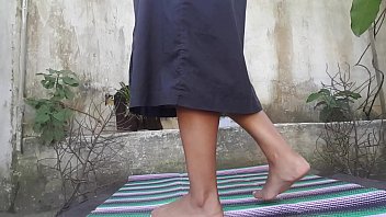 Gadis Arab Dan India Yang Menggoda