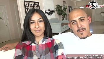 Pasangan Arab Amatir Bikin Film Porno Pertama Bareng Remaja Kurus Yang Menggoda