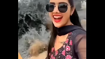 Sensasi Naik Turun Susu Deshi Bhabhi Yang Bikin Panas