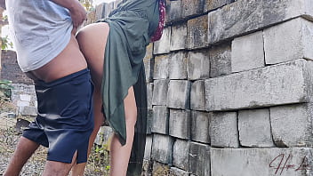 Istri Indonesia Yang Bergairah Digilir Di Alam Terbuka