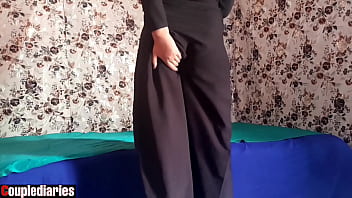 Istri Berhijab Arab Yang Panas Memanggil Kekasihnya