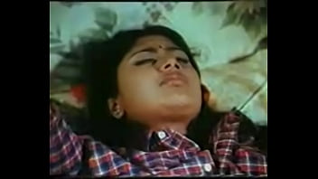 Gadis-gadis India Yang Menggoda Dan Penuh Gairah