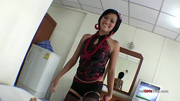 Bocah Thai Seksi Ini Jago Banget Ngewe