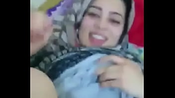 Gadis Desi Yang Menggoda Dan Memikat