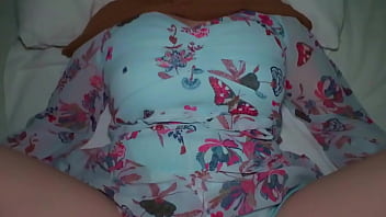 สาวมุสลิมโดนกระแทกจนเสื้อคลุมเลอะไปหมด
