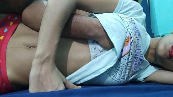 Guru Hindi Desi, Bu Priya, Ngentot Muridnya Habis-habisan, Jilat Memek Sempit Sampai Banjir Dengan Suara Asli Hindi