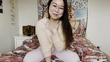 Gadis Cina Manis Ini Sangat Antusias Saat Membuat Video Masturbasi Untuk Kami