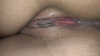 Istri Nakal Keluar Mencari Kontol