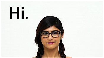 Mau Lihat Lebih Dekat Tubuh Arab Sempurna Mia Khalifa Yang Menggoda?