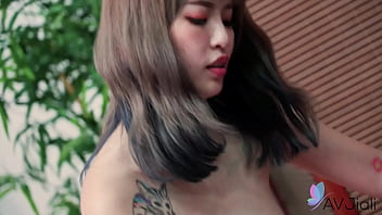 Gadis Tiongkok Nakal Menggoda Dan Bercinta Liar Dengan Pria Gemuk.