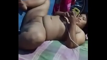 India Yang Menggoda Dan Membara