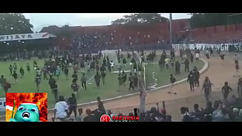 Gaya Brutal Suporter Indonesia: Hantam Dan Bantai Tanpa Ampun
