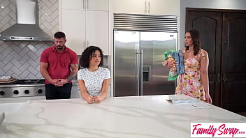 Pakaian Dalammu Berserakan Di Lantai. Kalian Berdua Tadi Melakukan Apa Di Sini? – Mandy Waters Bertanya Pada Dani Diaz -s6:e9