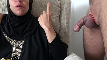 Istri Hot Arab Yang Suka Ditonton Suaminya