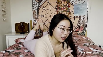 Gadis Cina Imut Ini Sangat Antusias Saat Membuat Video Masturbasi Untuk Kami