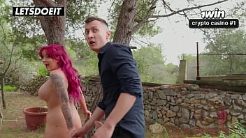 Ibu Tiri Berbadan Montok Tak Bisa Berhenti Menggoyang Anak Tirinya Di Alam Terbuka – Milf Latina