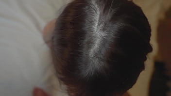 留学を控えた従順な女子に、日本を出る前に最後の思い出作り…バイリンガル目指す彼女にたっぷり中出し