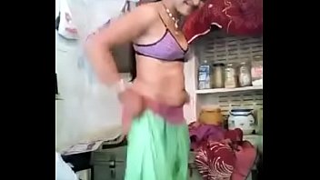 Desi Bhabi Yang Menggoda Dan Siap Memuaskan Hasratmu