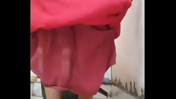 Bibir Merah Yang Menggoda