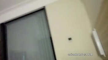 Ling Si Pemalu Dari Asianhunter.club Digerogoti Dari Belakang Dan Pantatnya Dihajar Sampai Memerah