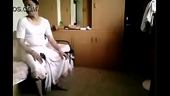Tante Desi Yang Berumur 13 Tahun Dan Menggoda