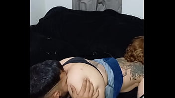 Kakak Tiriku Menghamili Aku Di Tengah Pesta Keluarga