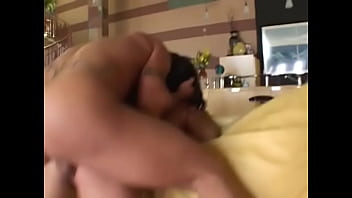 Gadis Asia Genit Dengan Pantat Menggoda Bercinta Dengan Bule Di Ruang Tamu