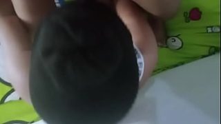 Asisten Rumah Tangga Indonesia Menggoyang Majikan Demi Tambahan Uang, Adegan Panas Dan Penuh Gairah