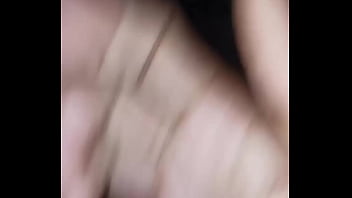Goyang Panas Istri Nakal Hampir Ketahuan Suami Saat Bercinta Dengan Teman
