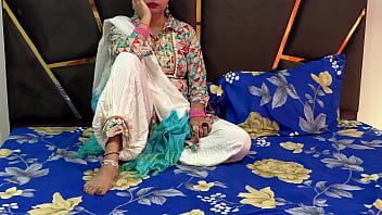 Video Panas Devar Dan Bhabhi: Bhabhi Pengen Hamil Sama Adik Ipar, Ngesek Keras Sampai Orgasme Asli Dengan Suara Hindi