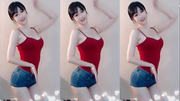 Cô Nàng Trung Quốc Uốn éo Thân Hình Nóng Bỏng