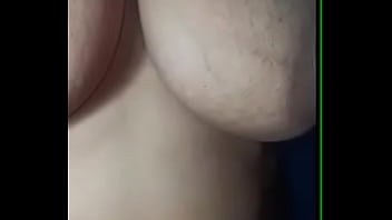 Tante Desi Montok Dengan Payudara Besar Menggoda