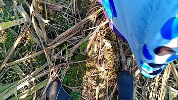 Bhabhi Desa India Ngentot Di Luar Ruangan