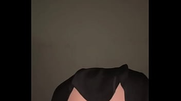 Gadis Muslim Berhijab Basah Kuyup Menggesek Klitoris Dan Masturbasi Dengan Ganas