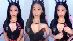 Kostum Wibunya Nungging Goyang Pantat Menggoda Tukang Coli
