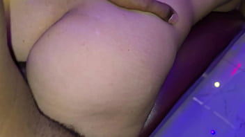 Gadis Genit Menggoda Dan Menggairahkan Suami Kakaknya