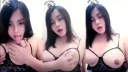 Dinda Si Montok Berpayudara Besar Cantik Dan Nakal