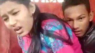 Pengalaman Pertama Bercinta Pasangan Kekasih Kampus India