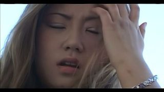 Kecuali Kalau Tujuannya Untuk Menggoyang Dua Editor Horny Yang Lagi Bikin Film Terbarunya!