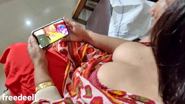 Adik Tiriku Nonton Film Porno Hindi Yang Vulgar