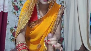 बहू रात में अचानक ससुर के कमरे में घुस गई, दोनों के बीच गर्माहट भरी मुलाकात