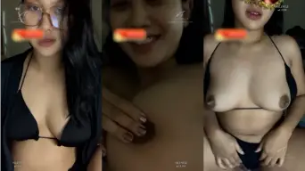 Isadora Bugil Mainin Tetek Gede Pakai Bikini Hitam