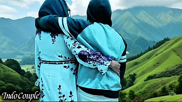 Istri Berjilbab Nakal Selingkuh Saat Suami Asyik Liburan Di Bali Dengan Selingkuhannya, Sampai Nekat Menelan Cairan Lelaki Hidung Belang.