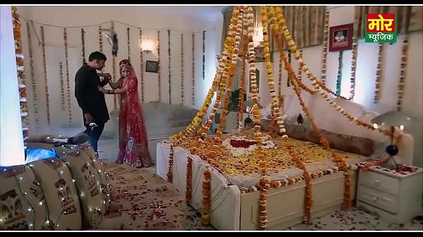 Desi Bhabhi Malam Pertama Yang Panas Di Kamar Hotel