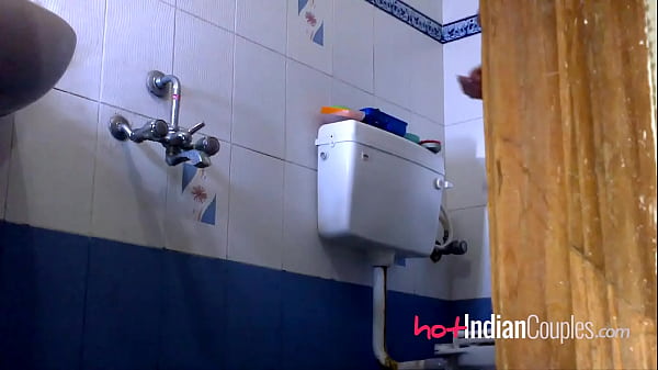 Pasangan India Panas Bercinta Di Kamar Mandi: Shilpa Dan Raghav Beraksi