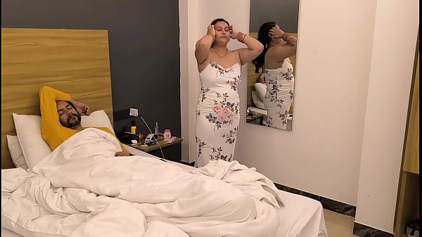 Puja Baby, Si Gadis Desi Mandi Pagi Yang Menggoda