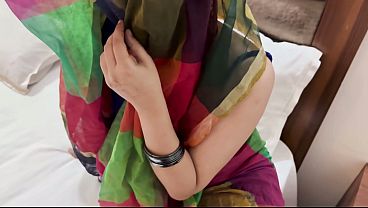 Desi Bhabhi Berpantat Besar Digituin Anal, Ngesek Keras Bikin Dia Hamil
