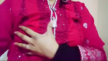 Desi Bhabi Ki Chut Mein Maza Aise Liya Ki Pani Nikal Diya