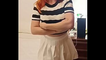 Mami Caliente Le Da Unas Mamadas Deliciosas Al Amigo De Su Hijastro Por Mirón